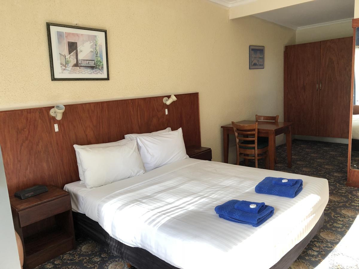 Yarram Ship Inn Motel المظهر الخارجي الصورة